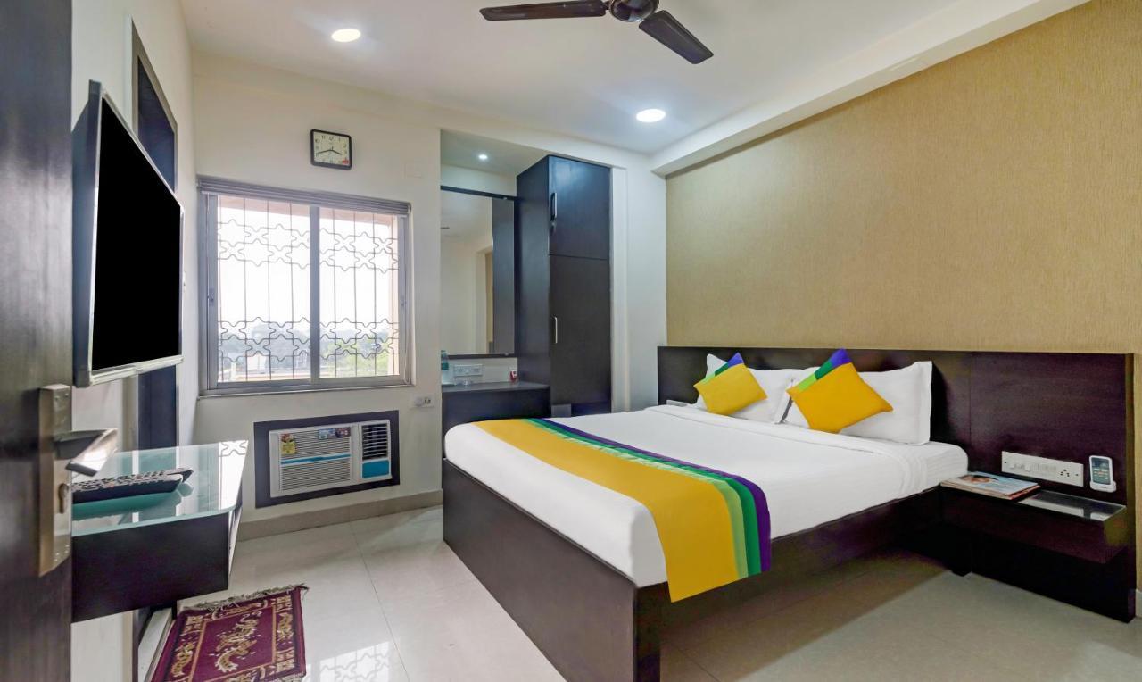 Itsy Hotels Neeranand Plaza Kolkata Exterior photo